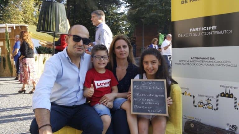 Famalicão distinguido como município amigo das famílias