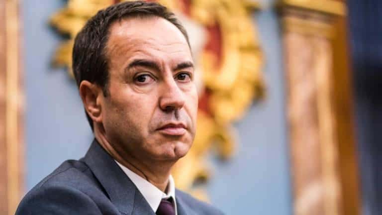 Salvador: "O árbitro foi mau e não vale nada"