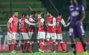 SCB sofre, mas está nos quartos-de-final da Taça