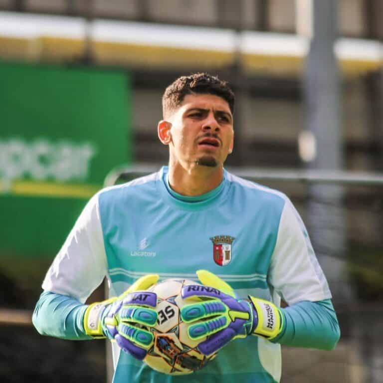 Recuperação de Matheus vai durar meio ano