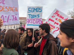 Trabalhadores do espectáculo manifestam-se em Lisboa