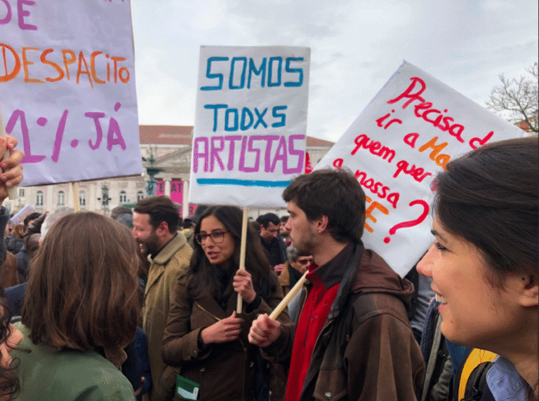 Trabalhadores do espectáculo manifestam-se em Lisboa