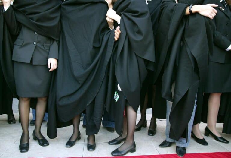 Universidades e politécnicos deram mais diplomas em 2016/17