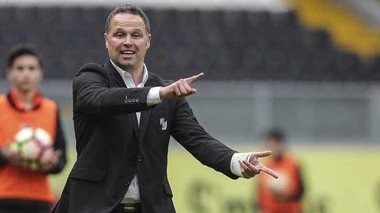 Vitor Campelos prepara Vitória SC para jogo com Marítimo