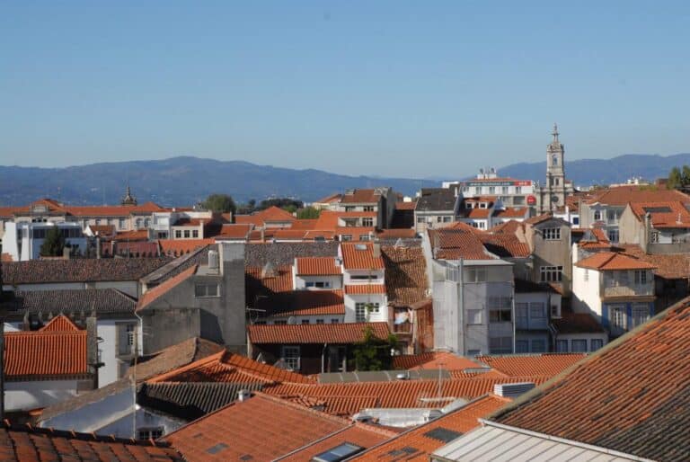 Reabilitar prédios do casco medieval pode custar 13 milhões