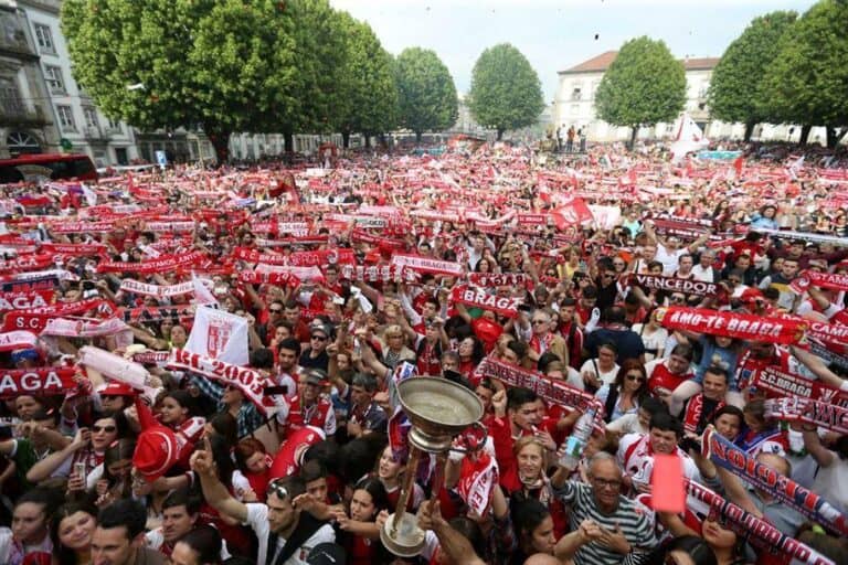 SCB: o terceiro clube português que mais gastou em comissões