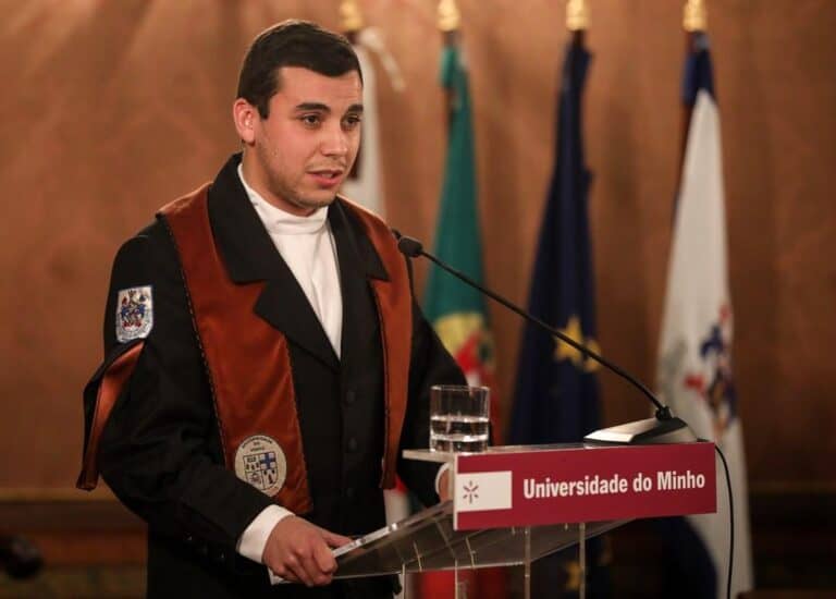 “É para vós e por vós que tudo isto existe”, Nuno Reis