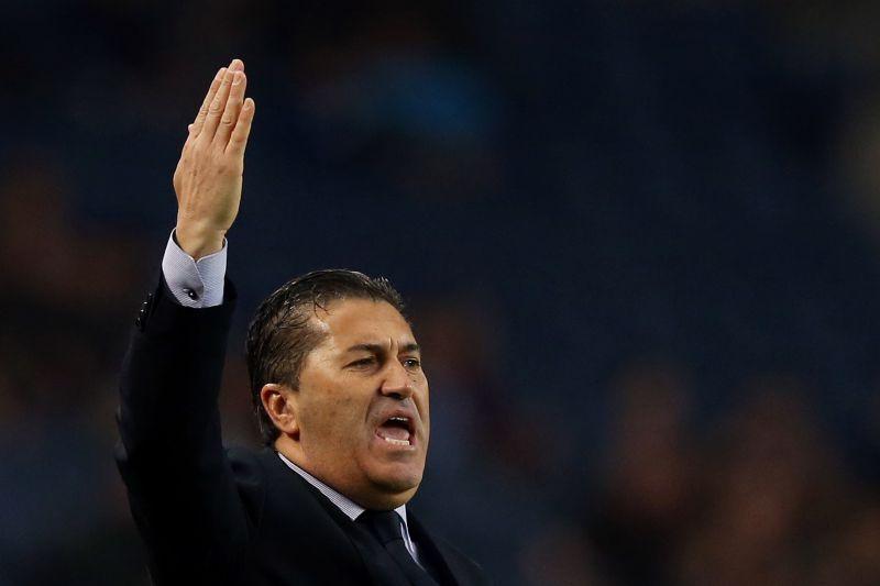 Peseiro quer Vitória "concentrado" para somar pontos na Luz