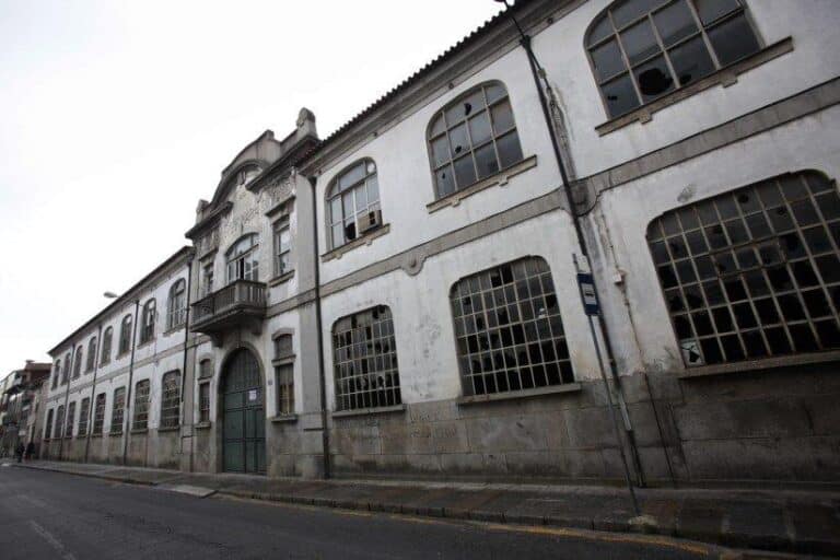 Reprogramação do quadro comunitário dita futuro da Confiança