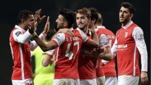 SCB vence e aproxima-se do Benfica