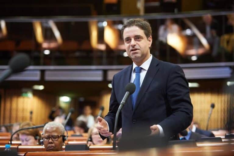 CMB vai ter de procurar alternativas ao problema financeiro