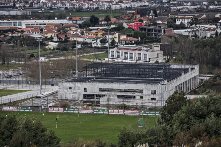 CMB oficializa 4ª feira cedência da piscina olímpica ao SCB