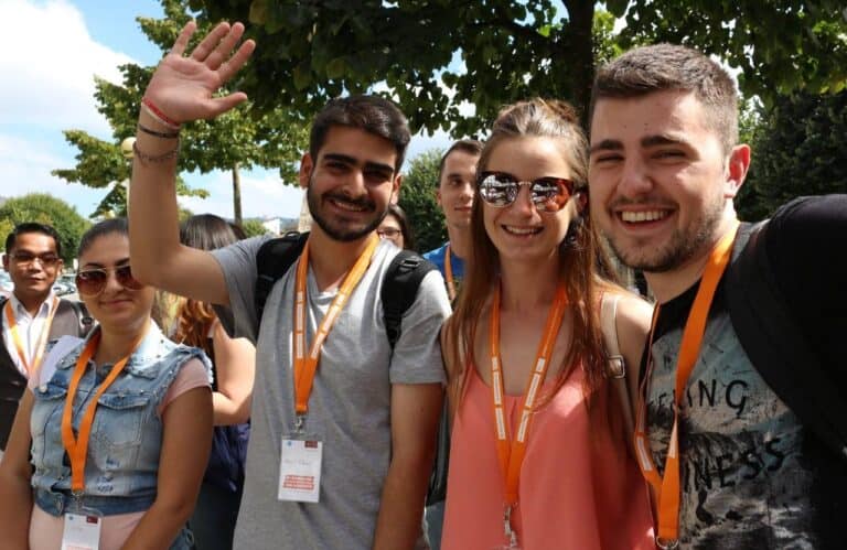 BabeliUM. Descobre as dez línguas mais faladas do mundo