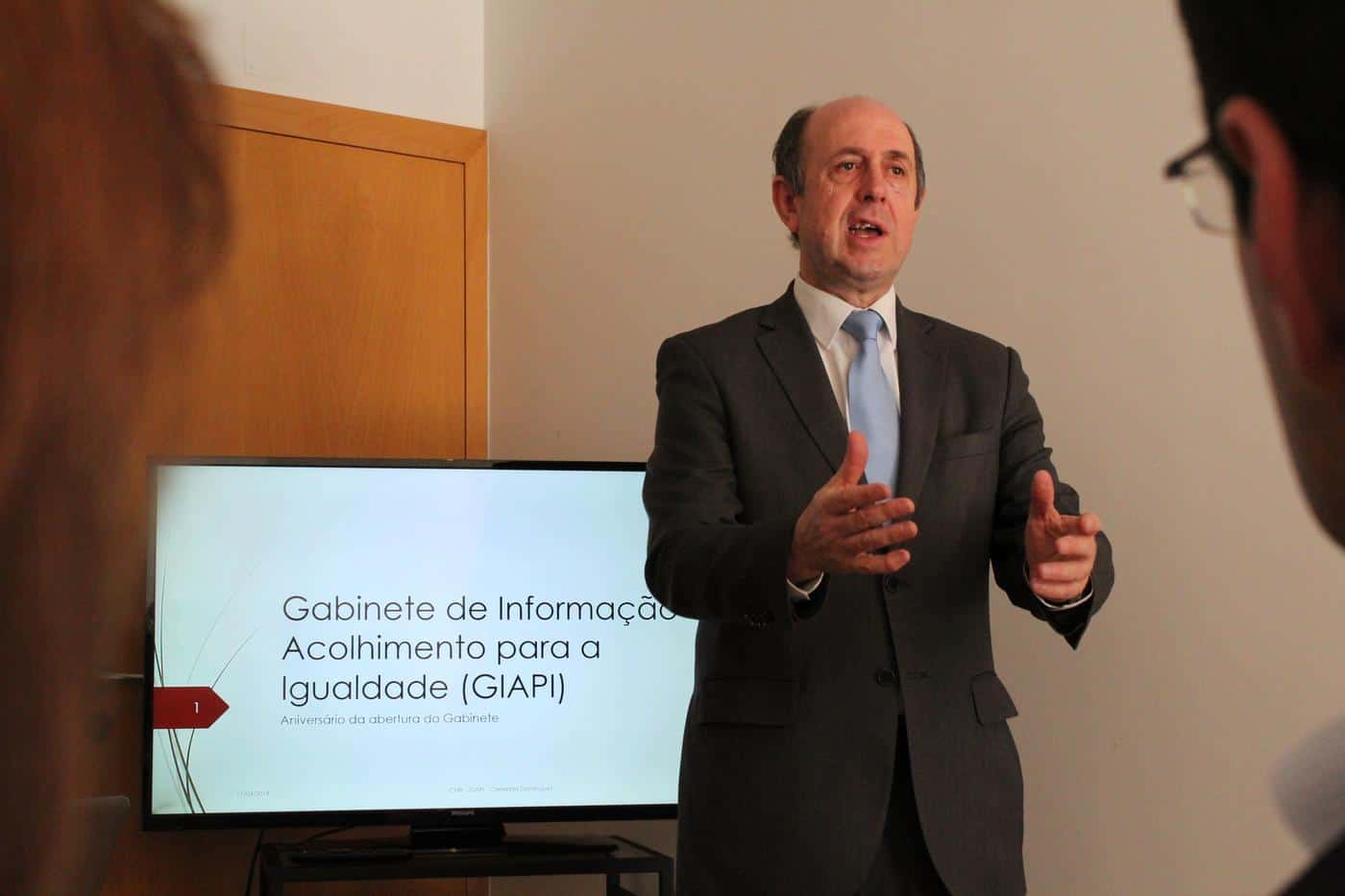 GIAPI. "Esperança de Abril que se prolonga para a vida"