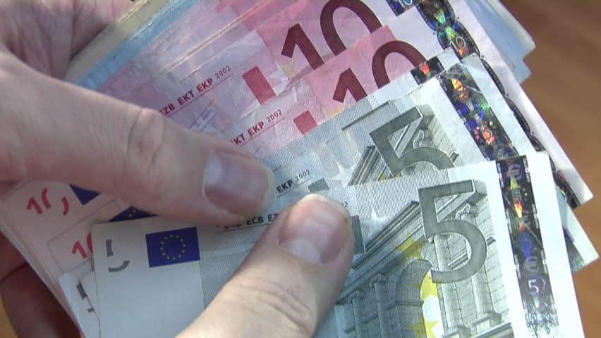 Há 764,2 mil pessoas a ganhar o salário mínimo em Portugal